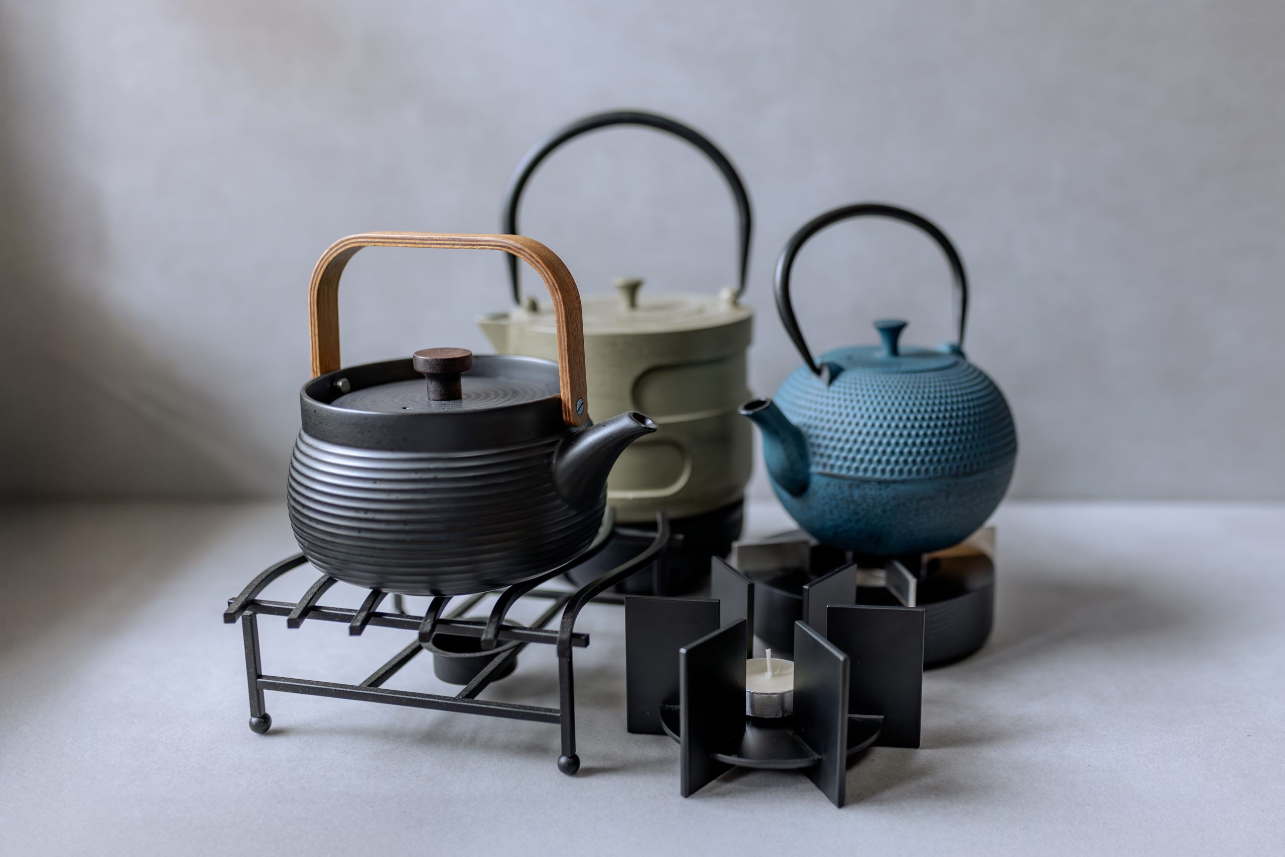 Ein Stövchen aus Metall