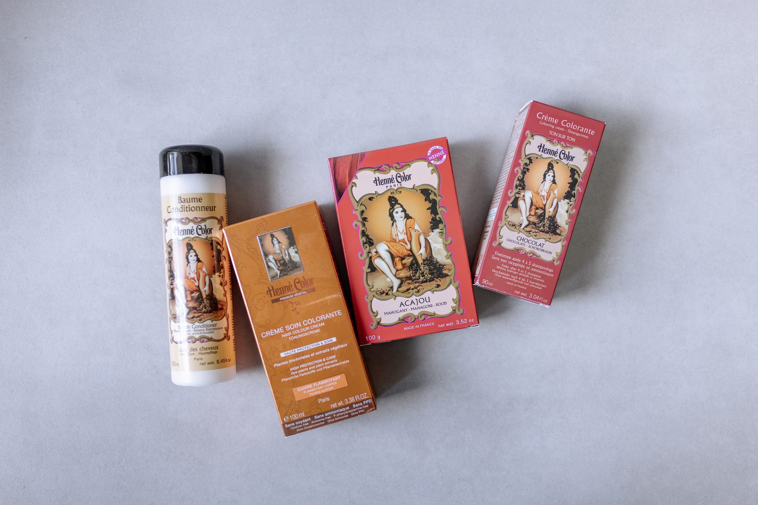 Henna in vielen verschieden Farben und Ausführungen